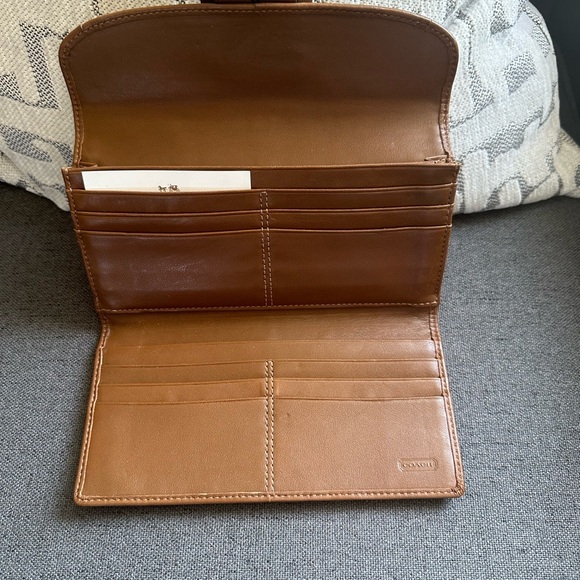 Coach Soho Chestnut Buckle Leather Wallet - Picture 7 of 7